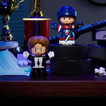 Fisher-Price Little People Collector The Office: Threat Level Midnight - Image 7 of 12