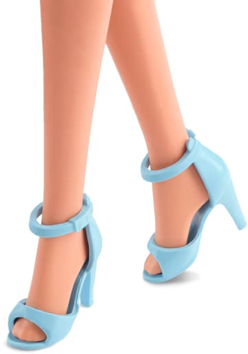 Barbie in Plaid Matching Set – Barbie The Movie