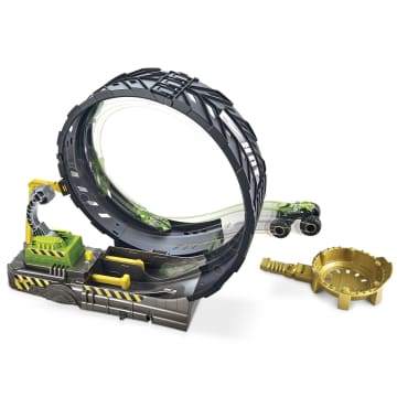 Hot Wheels Monster Trucks Epic Loop Challenge Playset
