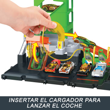 Hot Wheels City Estación De Carga De Eléctricos - Image 3 of 4