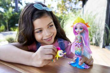 Enchantimals™ Popüler Karakter Bebekler - Raida Rainbow Fish ve Flo Bebek