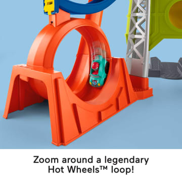 Little People Launch & Loop Raceway