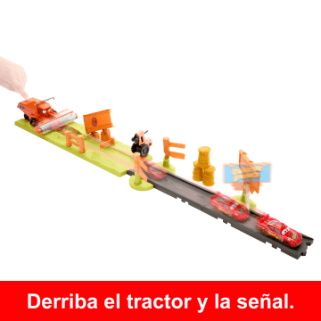 Disney Pixar Cars Pista Para Coches De Juguete Con Personajes Y Accesorios Huida De Frank