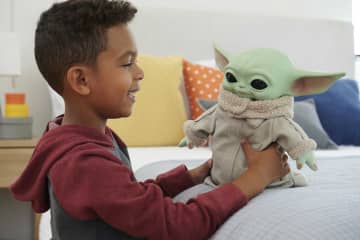 Star Wars Peluche de Grogu™ Abrázame y parpadeo | MATTEL