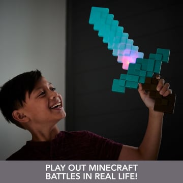 MINECRAFT Enchanted Diamond Sword