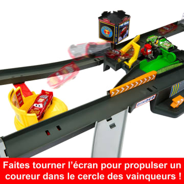 Disney · Pixar Cars-Circuit Course Piston Cup-Avec Voiture 1/55