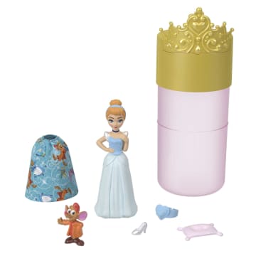 Disney Princesas COLOR REVEAL de la realeza Surtido