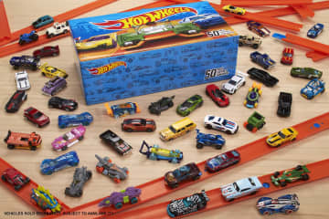 Hot Wheels Pack 50 Vehículos | V6697 | MATTEL
