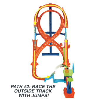 Hot Wheels Action Figure-8 Jump