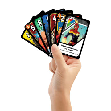 Uno Ultimate Marvel Gioco Di Carte Con 4 Carte Laminate Da Collezione: Black Panther, Captain Marvel, Iron Man E Thor