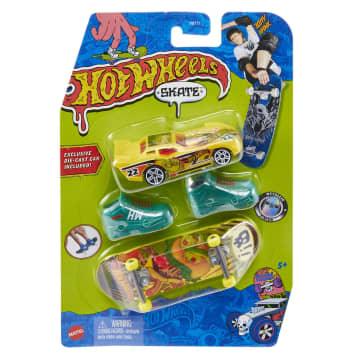 Hot Wheels Skate Set Da Collezione Assortimento Tony Hawk, Con Fingerboard, Scarpine Da Skate E Macchinina (Gli Stili Possono Variare)