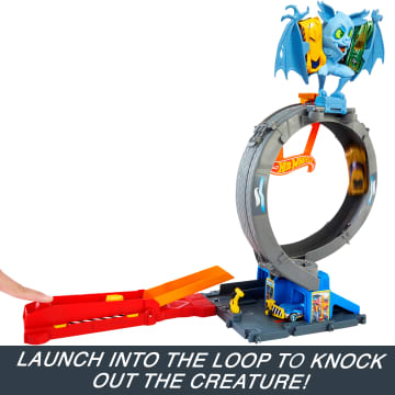 Hot Wheels City Bat Loop Attack Playset With 1:64 Scale Toy Car