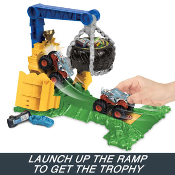 Hot Wheels Monster Trucks Rhinomite Chargin’ Challenge Playset With 1 Toy Truck & 2 Crushed Cars - Image 3 of 6