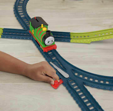 Fisher-Price Thomas & Friends Percy 6-In-1 Set