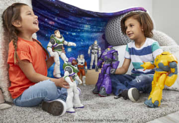 Lightyear Large Scale Basic Figure Asst – Buzz XL-15