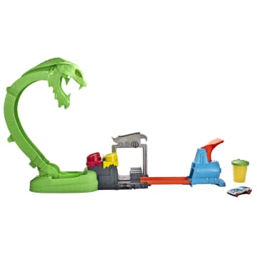 Hot Wheels Toxic Snake Strike