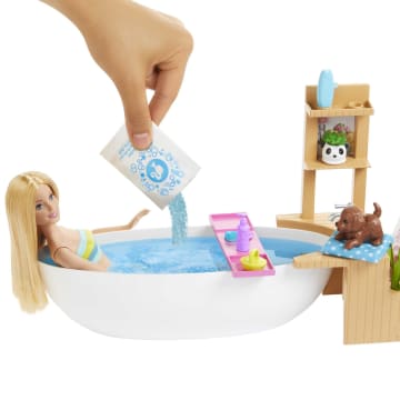 Набор игровой Barbie СПА салон с куклой и аксессуарами