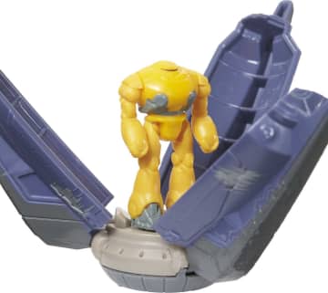Lightyear Flight Scale Ships Asst – Cyclops + Enemy Fighter Ship