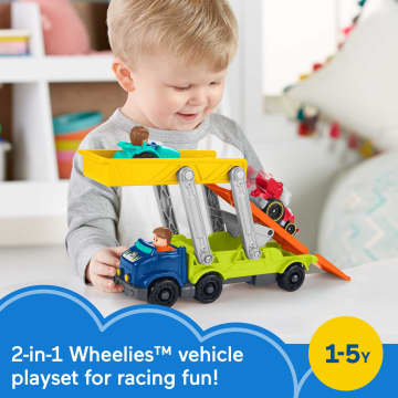 Little People Ramp 'n Go Carrier Gift Set - Image 2 of 6