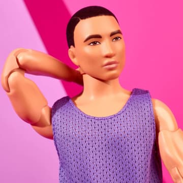 Barbie - Barbie Ken Barbie Looks Cheveux Bruns Tenue Color Block - Poupée Mannequin - 3 Ans Et + - Image 11 of 12