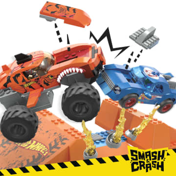 MEGA Hot Wheels Smash n Crash Tiger Shark Chomp Course