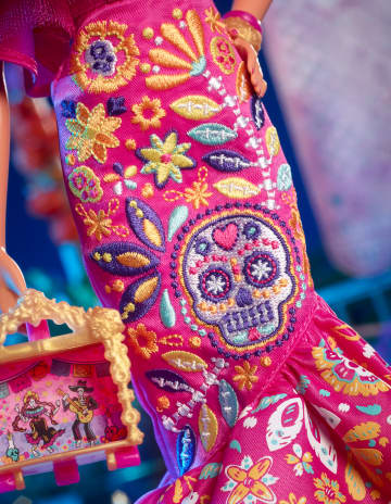 2023 Día De Muertos Barbie Κούκλα Με Ροζ Φόρεμα, Συλλεκτική Barbie - Image 5 of 6