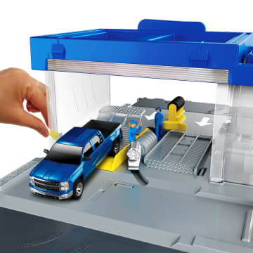 Matchbox® Action Drivers Prawdziwe przygody Zestaw startowy do zabawy + samochodzik Asortyment