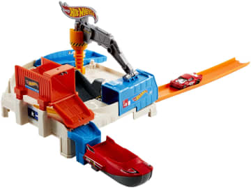 Набор игровой Hot Wheels Сити Большая экспедиция в ассортименте