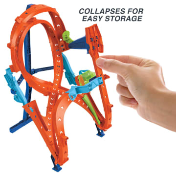 Hot Wheels Action Figure-8 Jump