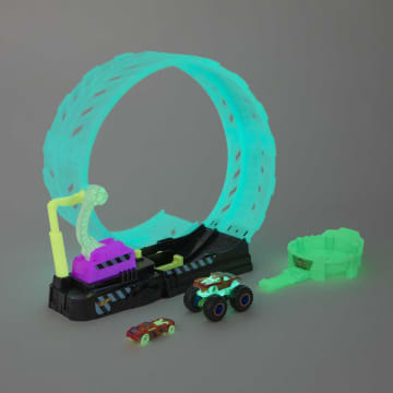 Hot Wheels Monster Trucks Conjunto Epic Loop Challenge Glow-In-The Dark