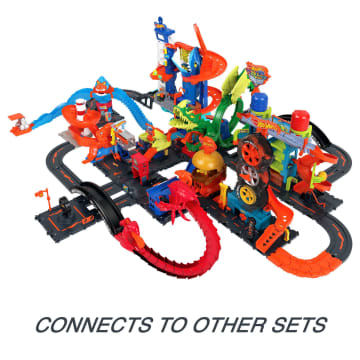 Hot Wheels Attacking Shark Escape Playset