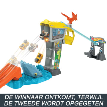 Hot Wheels Racerverse Jurassic World Blue'S Raptor Rit Baanset Met 2 Metalen Auto'S