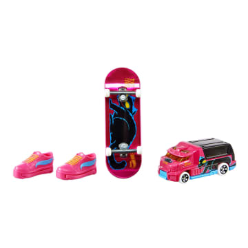 Hot Wheels Skate Set Da Collezione Assortimento Tony Hawk, Con Fingerboard, Scarpine Da Skate E Macchinina (Gli Stili Possono Variare)