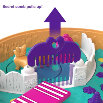 Polly Pocket Corgi Cuddles Compact