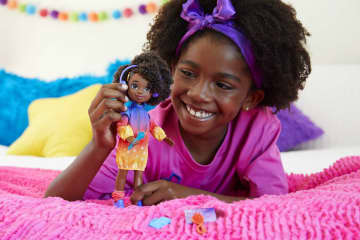 Karma's World Singing Star Karma Doll