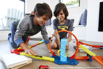 Hot Wheels Track Builder Unlimited Long Jump Pack