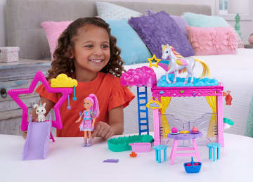 Conjunto Barbie A Touch Of Magic Con Muñeca Barbie Chelsea Y Caballo Pegaso De Juguete