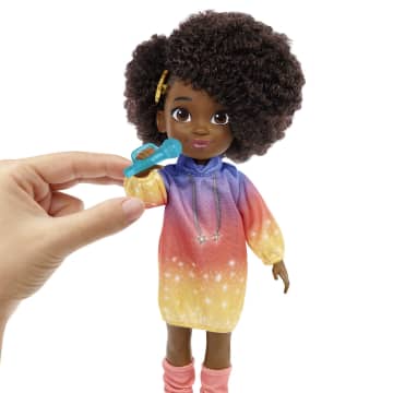 Karma's World Singing Star Karma Doll