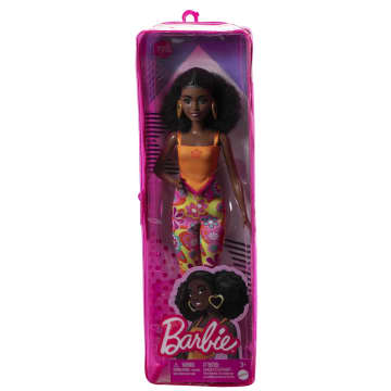 Barbie Barbie Fashionistas Muñeca, Pelo Negro Y Rizado, Más Pequeña Que La Original - Image 6 of 7