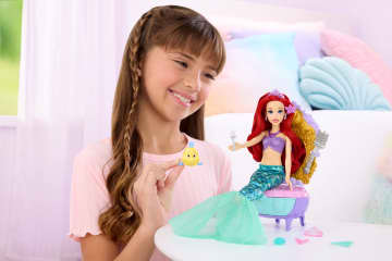 Disney Princess ENCHANTED STORIES Ariel Mermaid Vanity Set | Mattel