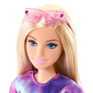 Barbie Boneca Os Mistérios da Barbie: Detetives da Praia Malibu - Imagen 2 de 6