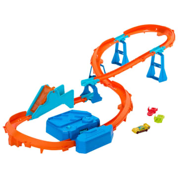 Hot Wheels Track Creator Boosted Jump Speedway Set With 1:64 Scale Toy Car & Motorized Booster
