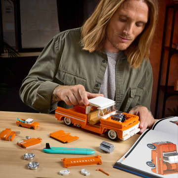 Mattel Brick Shop Hot Wheels Jogo de Construção Elite Carrinha Chevy de 1962 Personalizada - Imagen 2 de 6