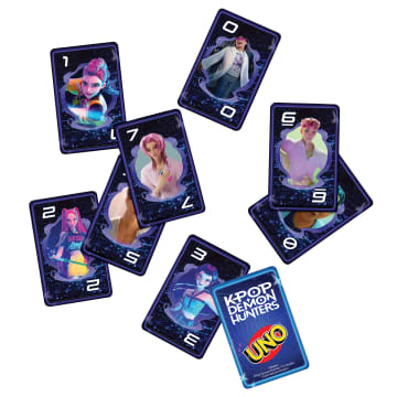 アイドル UNO UNO KPop Demon Hunters Card Game In a Decorative Tin