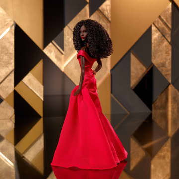 Barbie Signature Collectible Doll in Red Gown, 45Th Anniversary Black Barbie By Kitty Black Perkins - Imagem 5 de 6