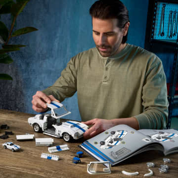 Mattel Brick Shop Hot Wheels Jogo de Construção Elite '63 Corvette Grand Sport - Imagem 2 de 6