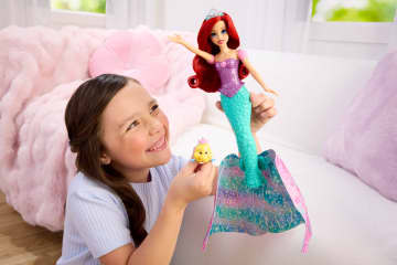 アリエル　シェリースキン Disney Princess Transforming Ariel Fashion Doll | Mattel