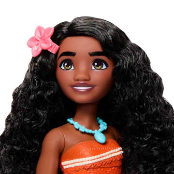 Disney Princess Ocean Friends Moana Doll With Moldable Sand, Animal Friend & 8 Accessories - Imagen 5 de 6