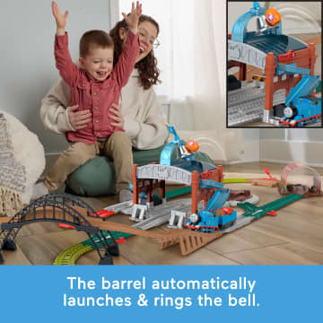 Thomas & Friends Load & Launch Barrel Delivery Set By Fisher-Price & Classic Motorized Toy Train - Imagem 3 de 6
