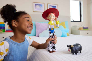 Disney and Pixar Toy Story 5 Critter Talk Jessie Action Figure